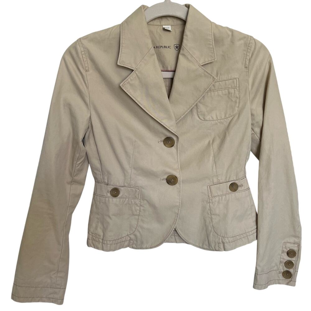 Banana Republic Woman’s Petite Small Beige Blazer